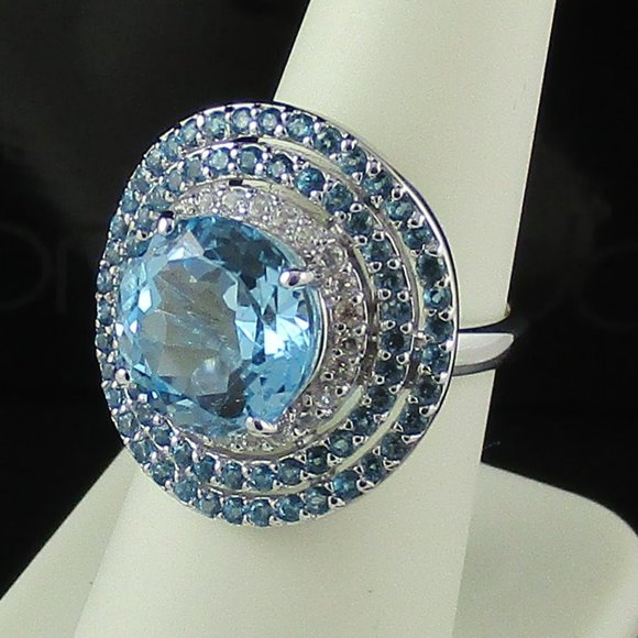 8.35ct Blue Topaz & White Topaz Sterling Ring - Picture 3 of 8
